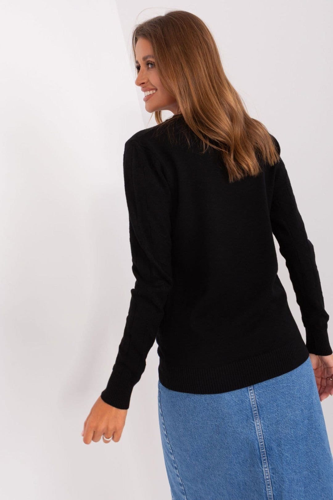 Love Lace Love Lace Women's Cotton Texture Knit Long Sleeve Sweater in Black - 4