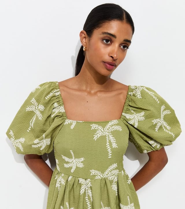 New Look Women's Green Embroidered Palm Tree Puff Sleeve Midi Dress New Look - 3