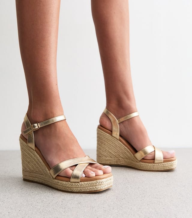 New Look Women's Gold Faux Leather Wedge Sandals Vegan New Look - 2