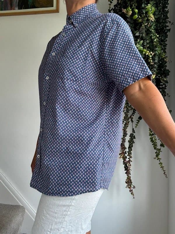 Charles Tyrwhitt Charles Tyrwhitt Men’s Cotton Short Sleeve Shirt M – Blue Red Floral Print