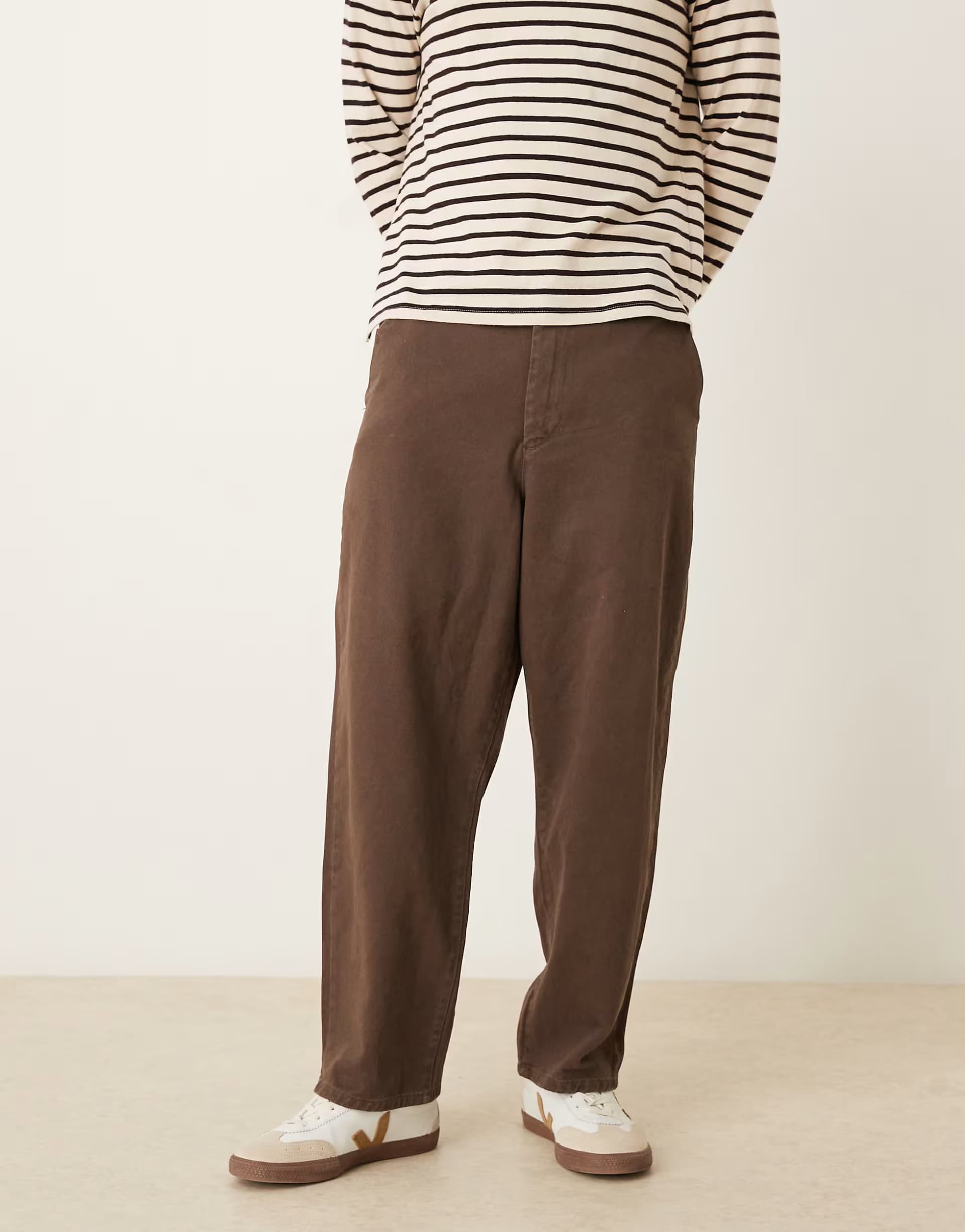 ASOS ASOS DESIGN relaxed tapered trousers in brown