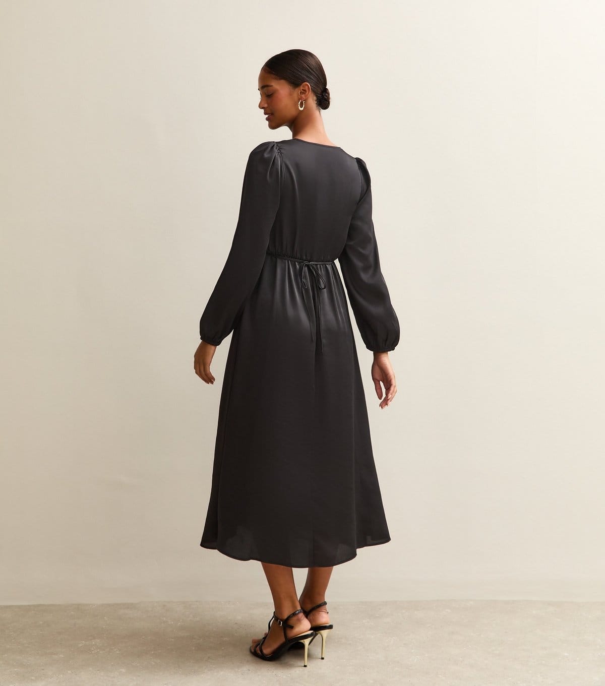 New Look Women's Black Satin Lace Trim Midi Dress New Look - 4
