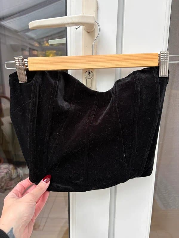 Bershka Velvet Bershka sweetheart bustier top