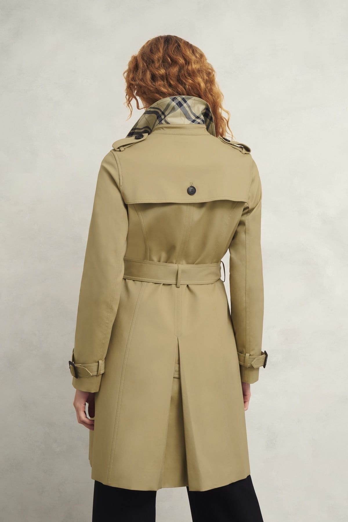 Hobbs London Hobbs London Women's Skylar Trench Coat in Beige - 4