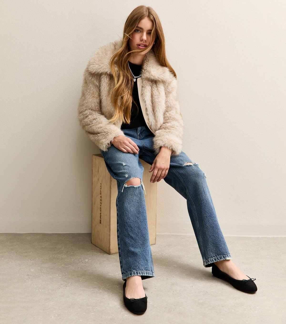 New Look Girls' Mid Blue Ripped Knee Wide Leg Jeans New Look - 3