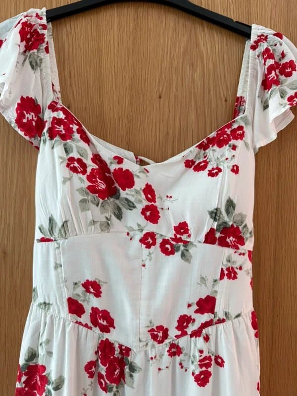 Hollister Beautiful Hollister summer dress - size M