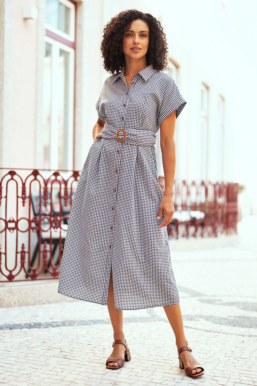 Yumi Yumi Women's Black & White Gingham Relaxed Shirt Dress With Matching Belt - 4