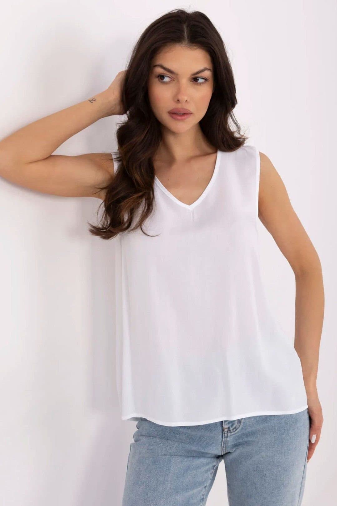 Love Lace Love Lace Women's Breathable Viscose Sleeveless Casual Blouse in White