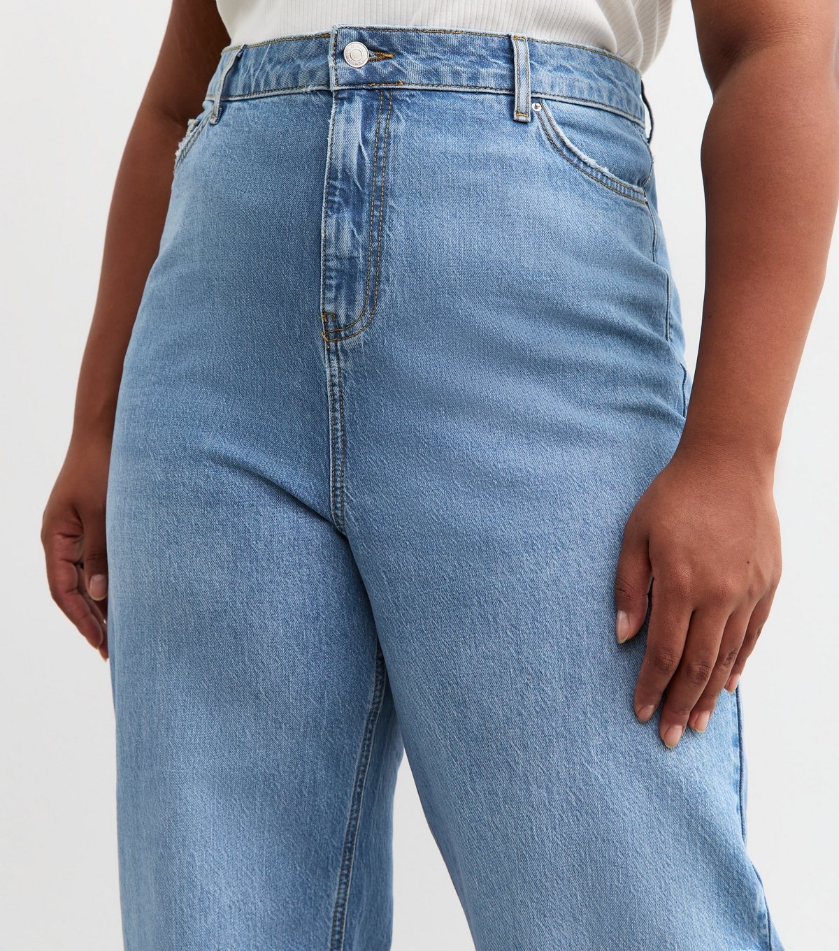 New Look Women's Plus Size Blue Adalae High Waisted Wide Leg Jeans Curves New Look - 4