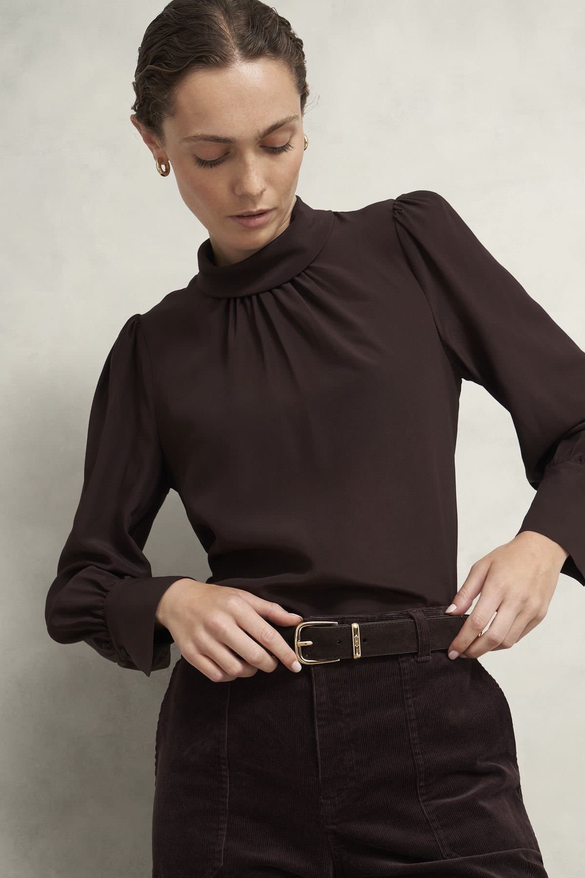 Hobbs London Hobbs London Women's Nima Suede Belt in Dark Brown