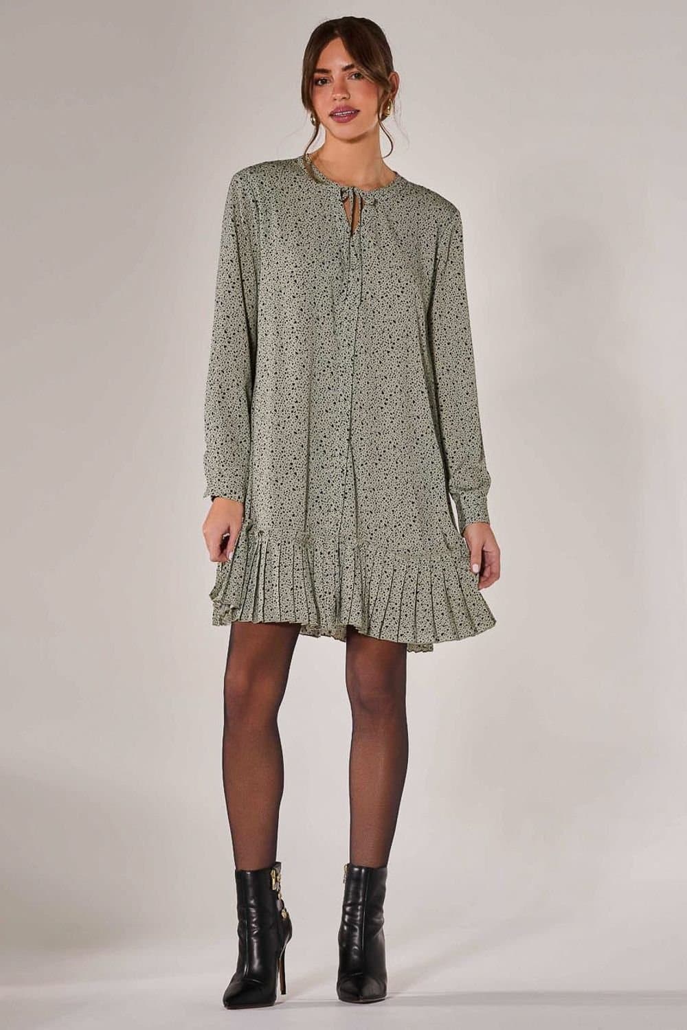 Jolie Moi Jolie Moi Women's Long Sleeve Shirt Dress in Khaki