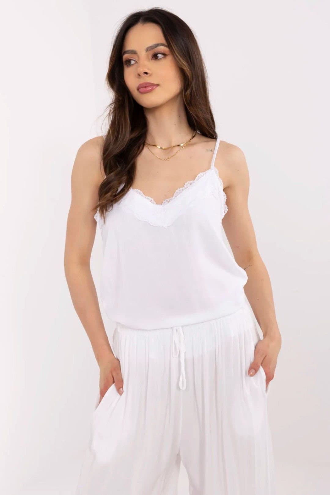 Love Lace Love Lace Women's V Neck Lace Viscose T-Shirt in White