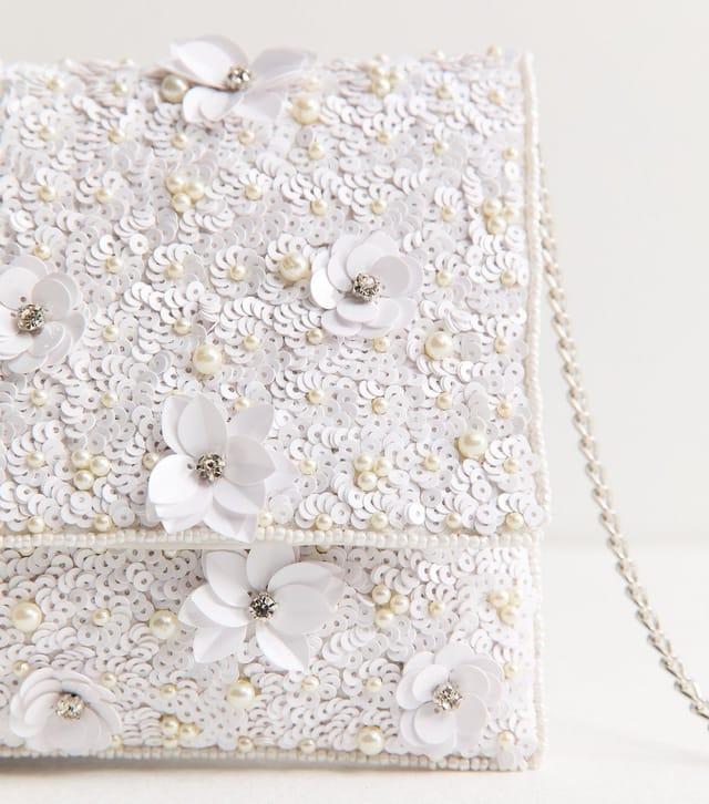 New Look White Sequinned Floral Appliqued Envelope Clutch New Look - 3