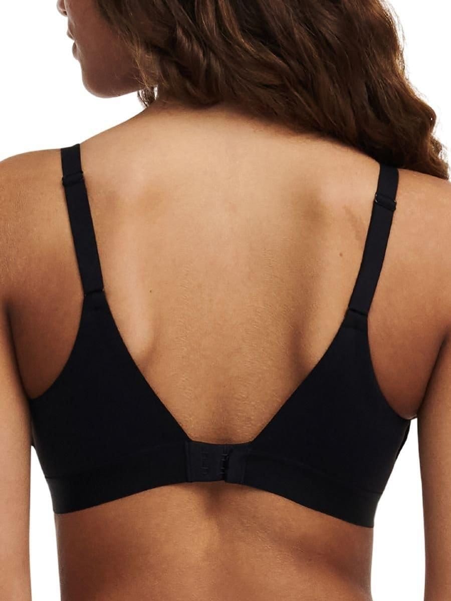 Chantelle Chantelle Women's Easy Feel Norah Wirefree Support Bra in Black - 4