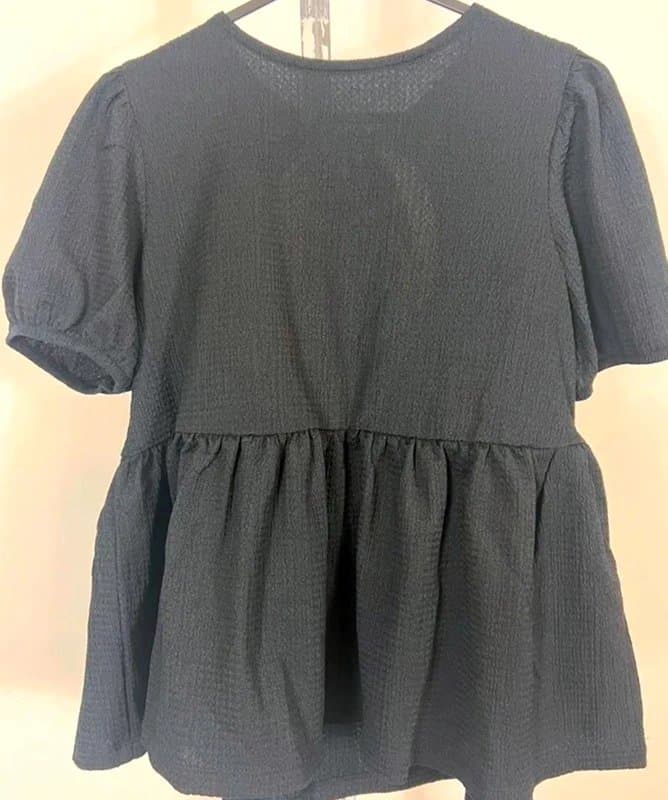 New Look New Look black short smock blouse size 6