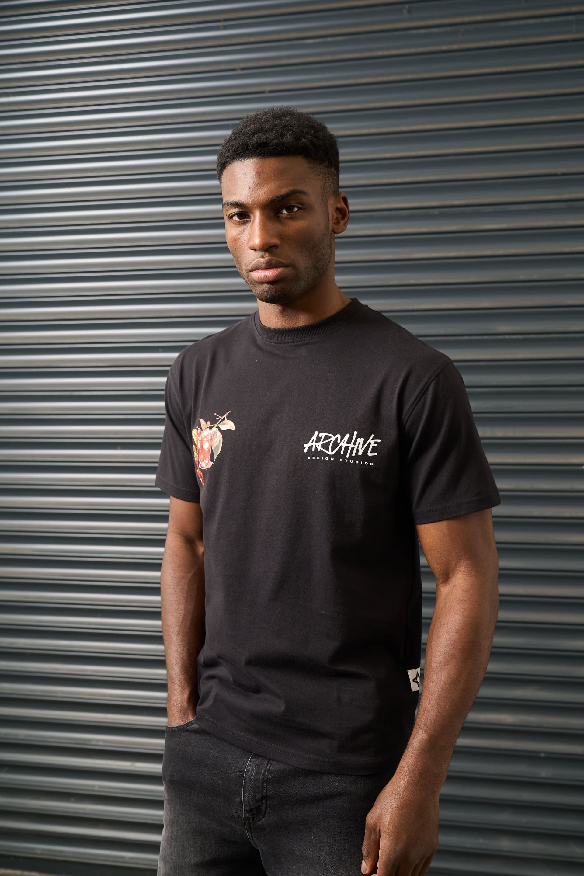 Archive Design Studios Archive Design Studios Men's Negroni T-Shirt in Black