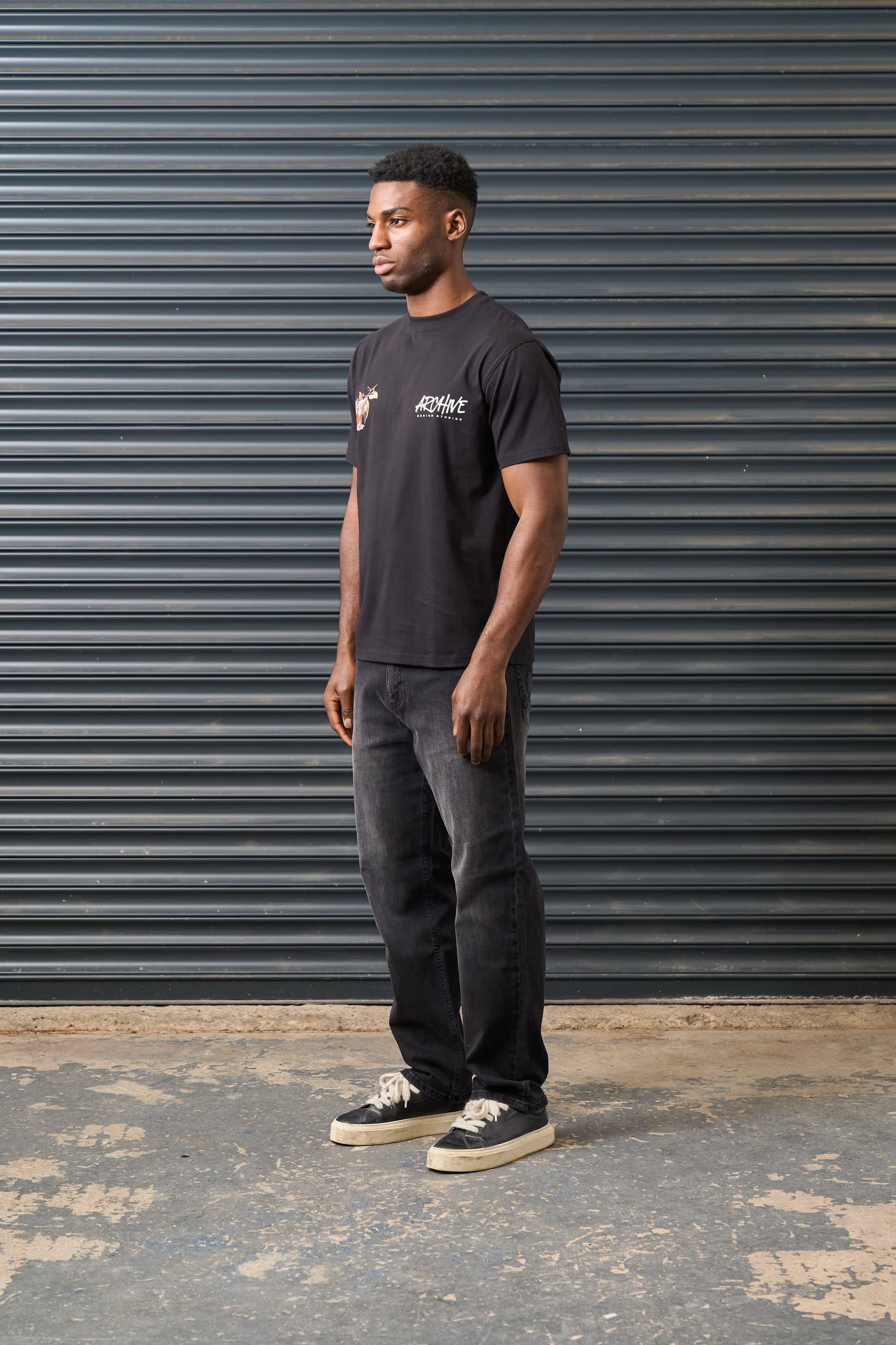 Archive Design Studios Archive Design Studios Men's Negroni T-Shirt in Black - 4