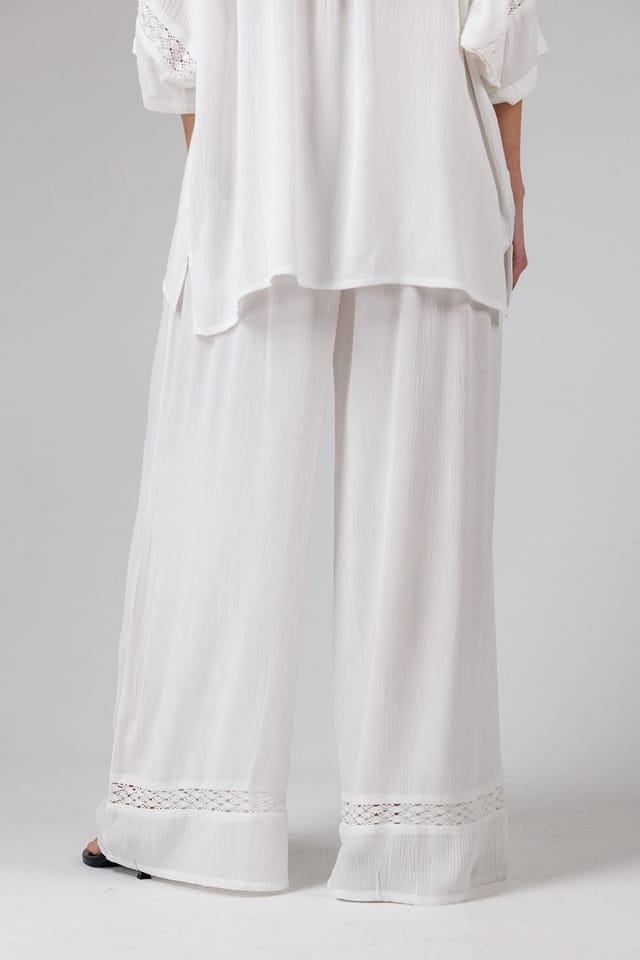 French Connection French Connection Women's Crinkle Trim Elasticated Drawstring Waist Wide Leg Trousers in White - 2