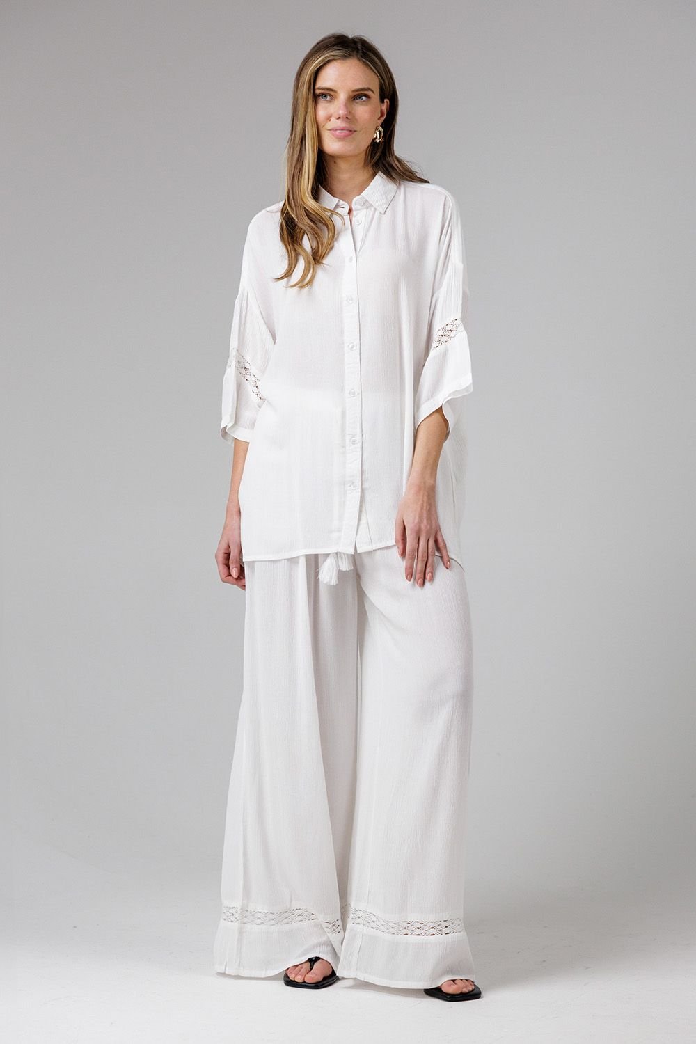 French Connection French Connection Women's Crinkle Trim Elasticated Drawstring Waist Wide Leg Trousers in White - 3