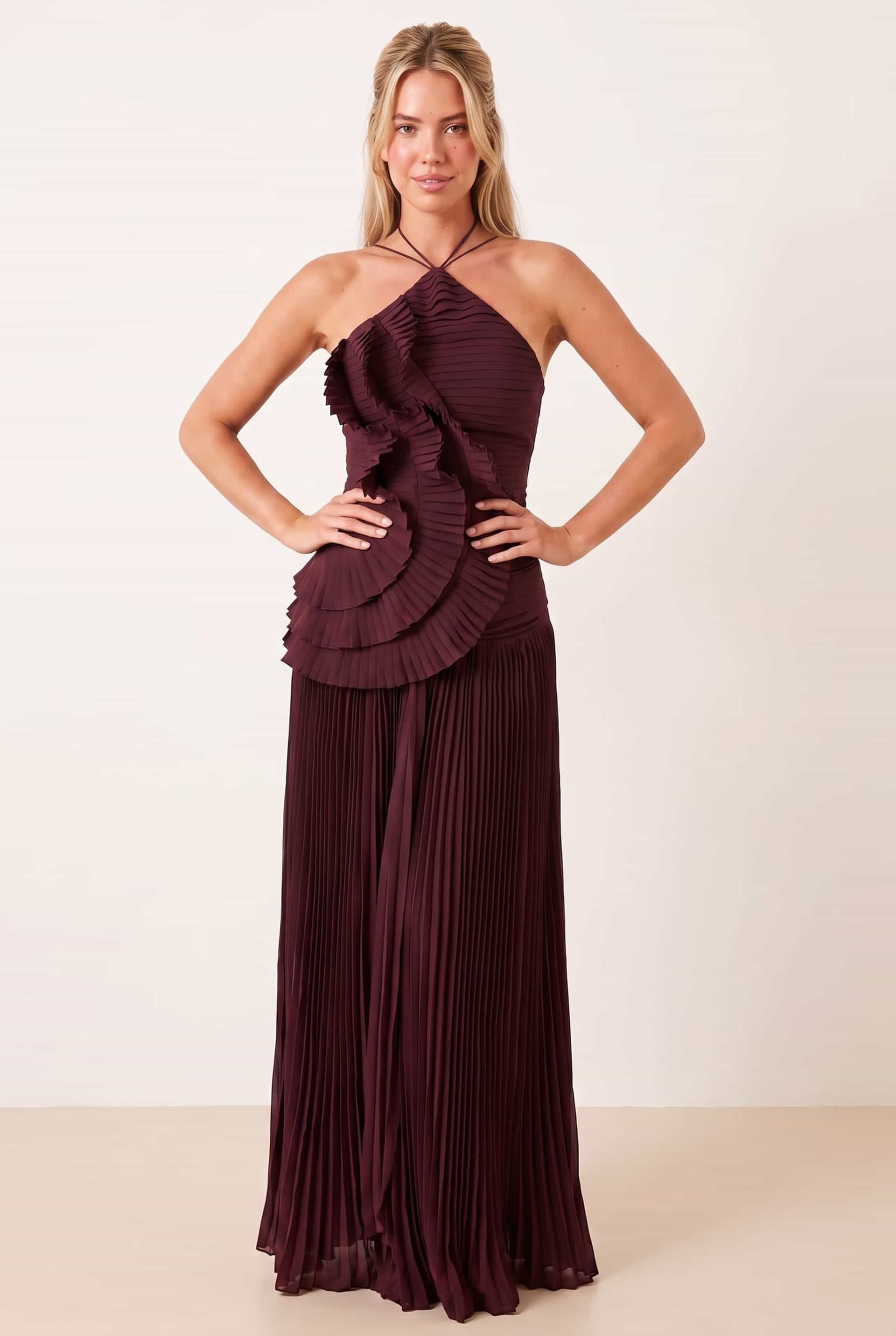 Style Cheat Style Cheat Women's Pleated halter tie dress in Mulberry in Purple