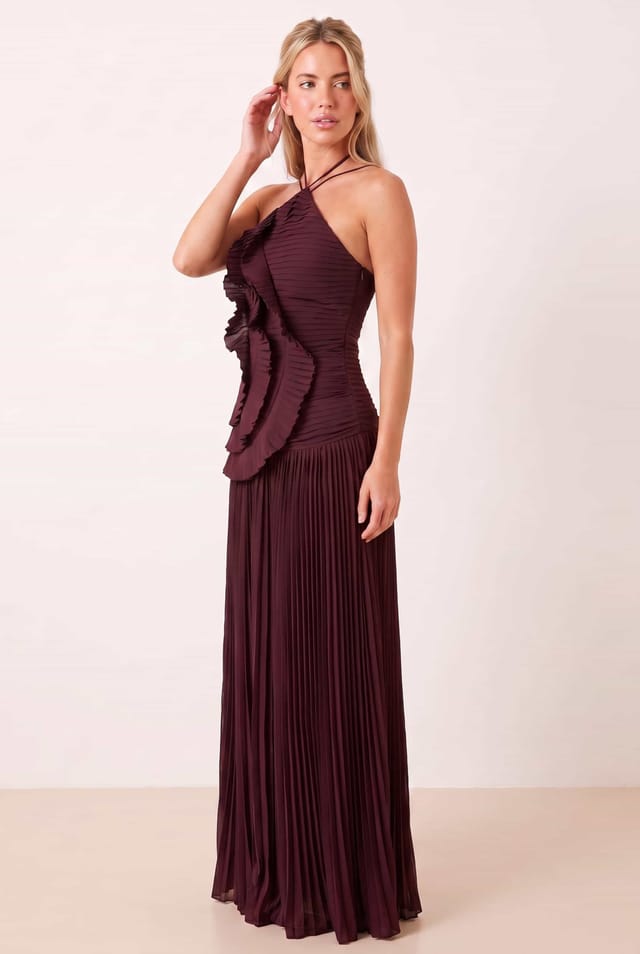 Style Cheat Style Cheat Women's Pleated halter tie dress in Mulberry in Purple - 3