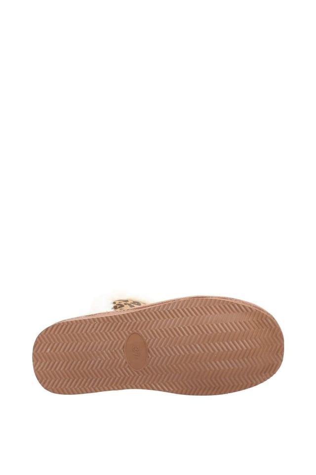 Hush Puppies Hush Puppies Women's 'Ashleigh' Classic Slippers in Light Brown - 3