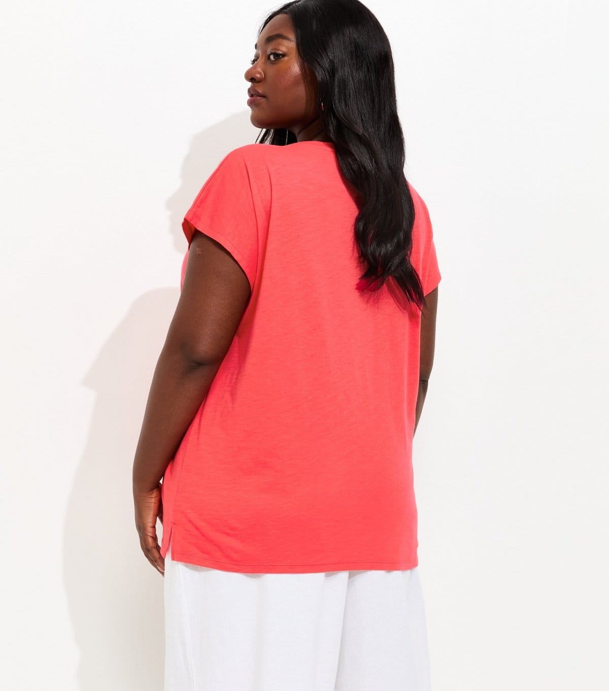 New Look Women's Plus Size Bright Red Curved Hem T-Shirt Curves New Look - 4