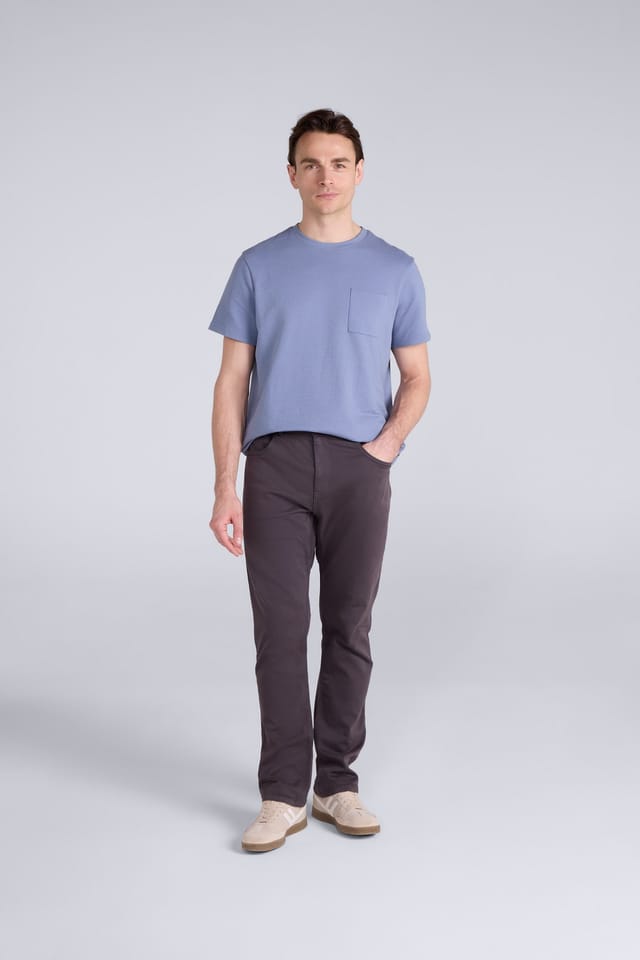 Animal Animal Men's 'Elevate' Lightweight Casual Comfortable Fit Outdoor 5 Pocket Trouser in Charcoal - 2