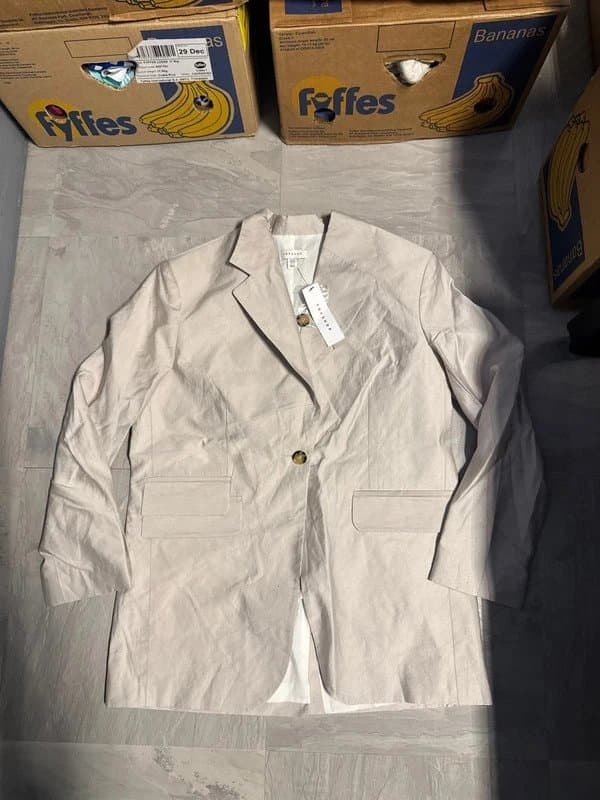 Topshop Topshop ladies cream blazer Uk 8