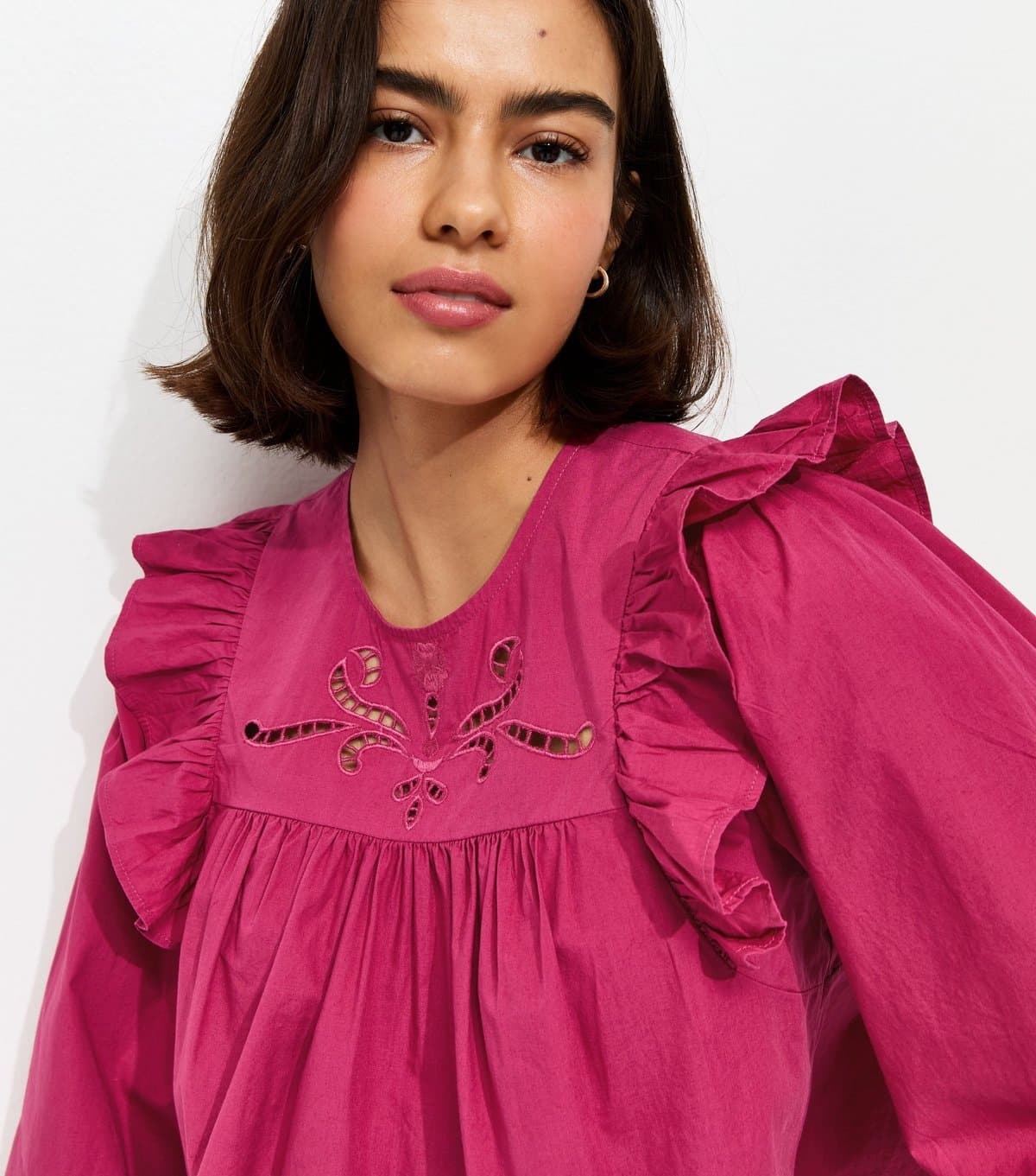 New Look Women's Dark Pink Broderie Anglaise Frill Trim Blouse New Look