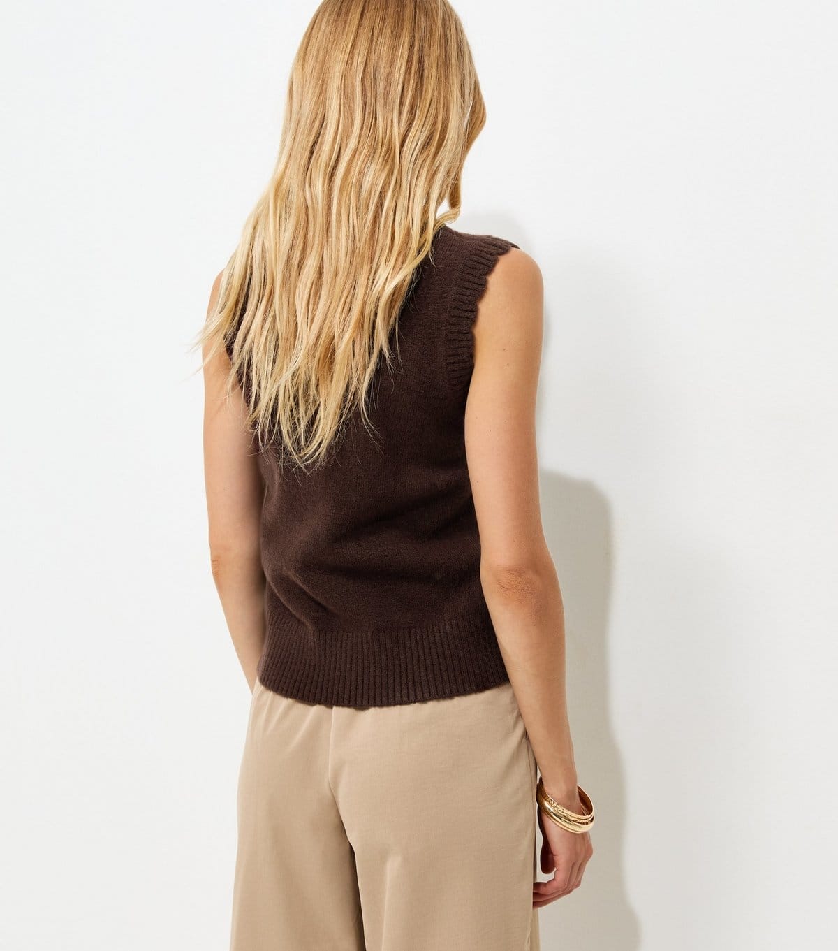 New Look Women's Dark Brown Scalloped Edge Knitted Tabard Vest New Look - 4
