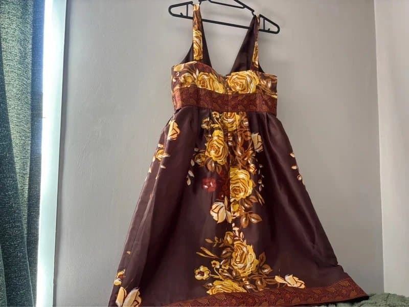 New Look Absolutely stunning silk style dress