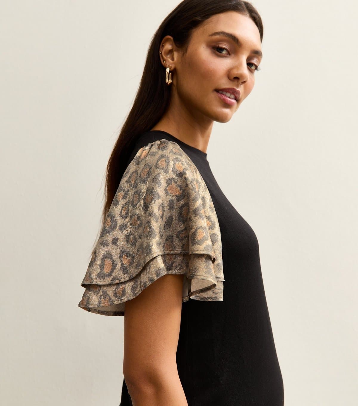 New Look Women's Maternity Black Soft Touch Animal Print Flutter Sleeve Top New Look