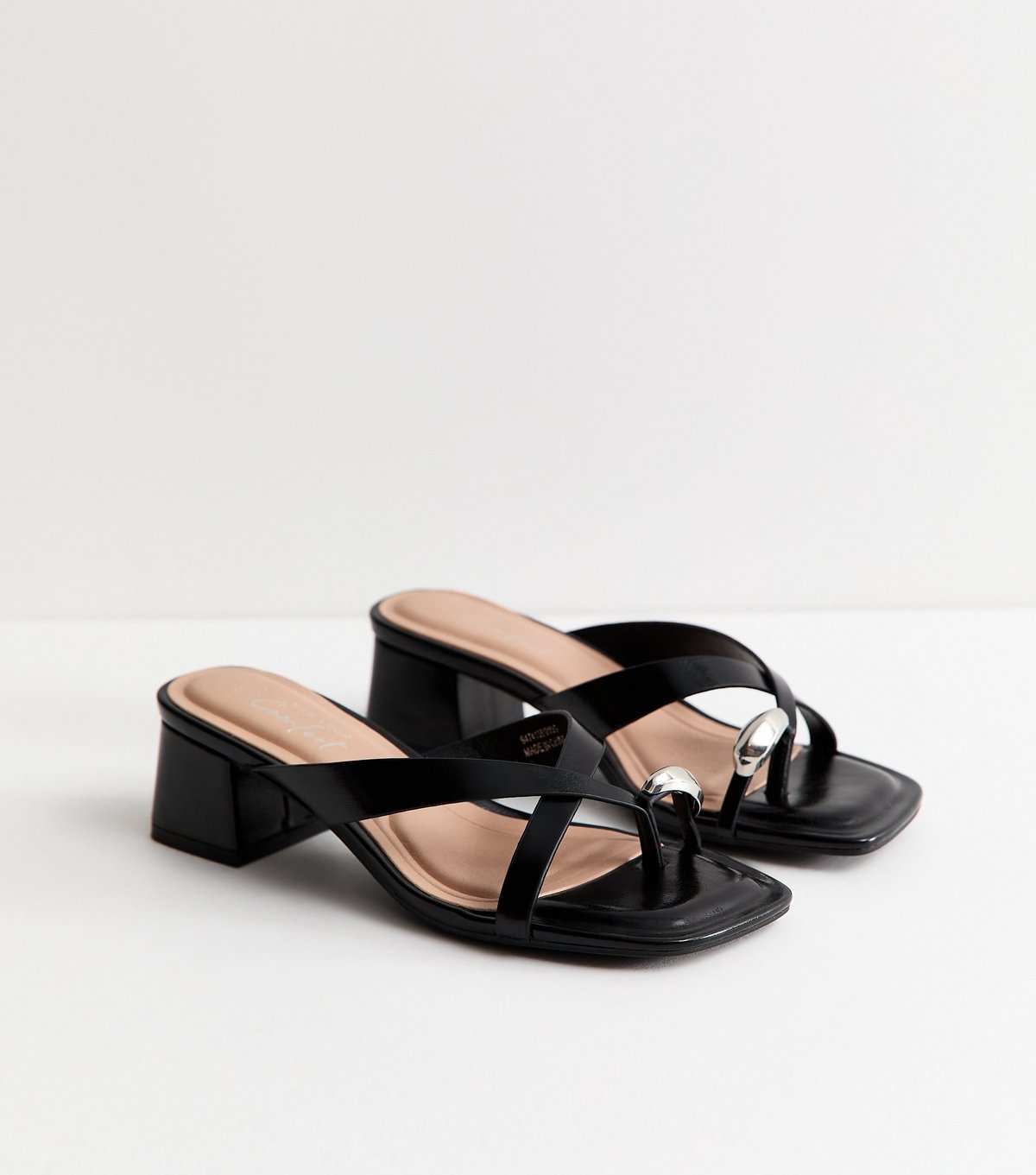 New Look Women's Wide Fit Black Faux Leather Metal Toe Loop Mule Sandals Vegan New Look - 2