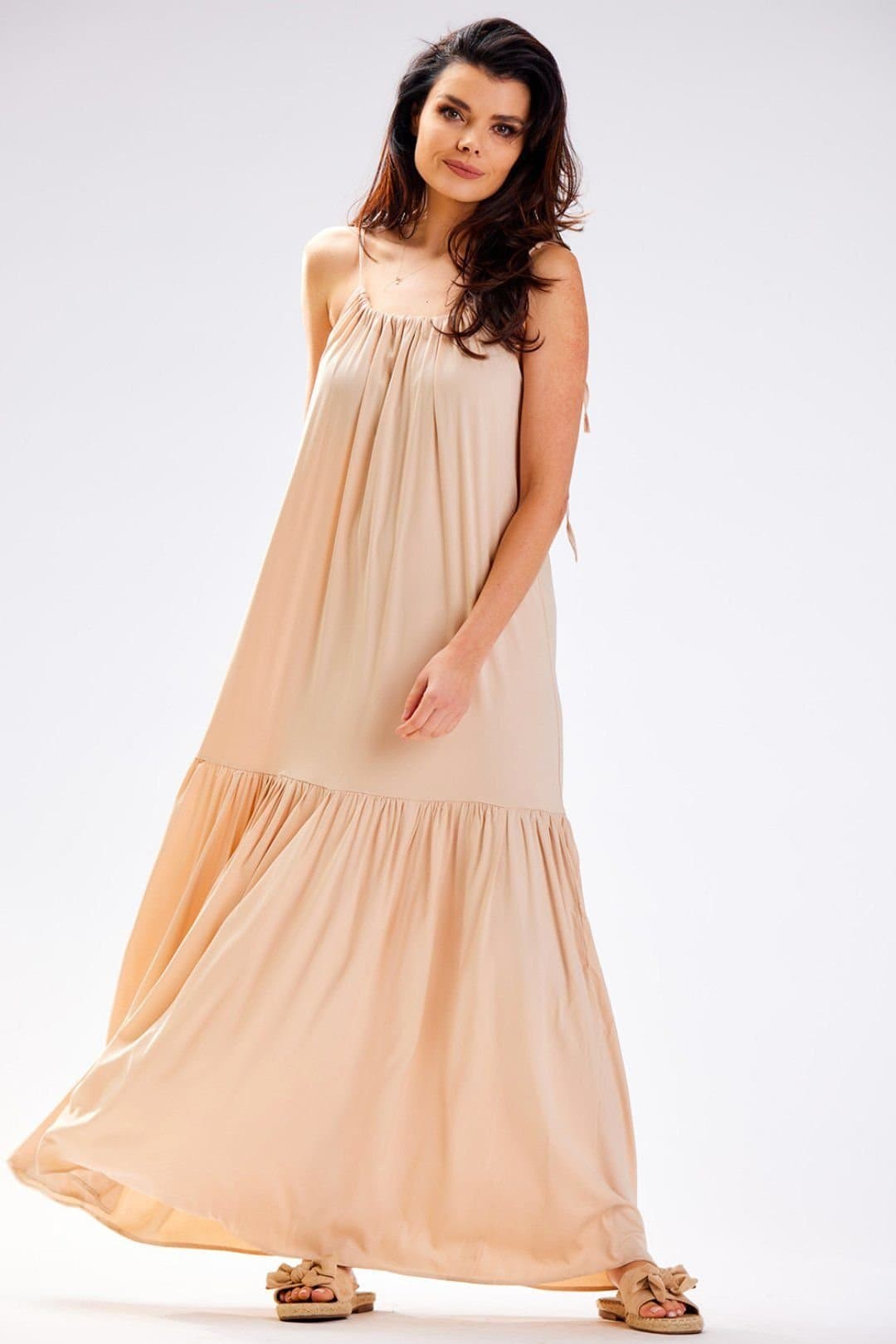 Love Lace Love Lace Beige Viscose Oversized Ruffle Back Dress