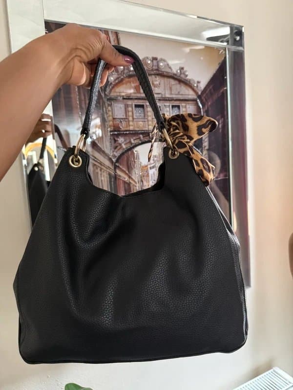 New Look New-Look Black Pebbled Leather Hobo Shoulder Bag