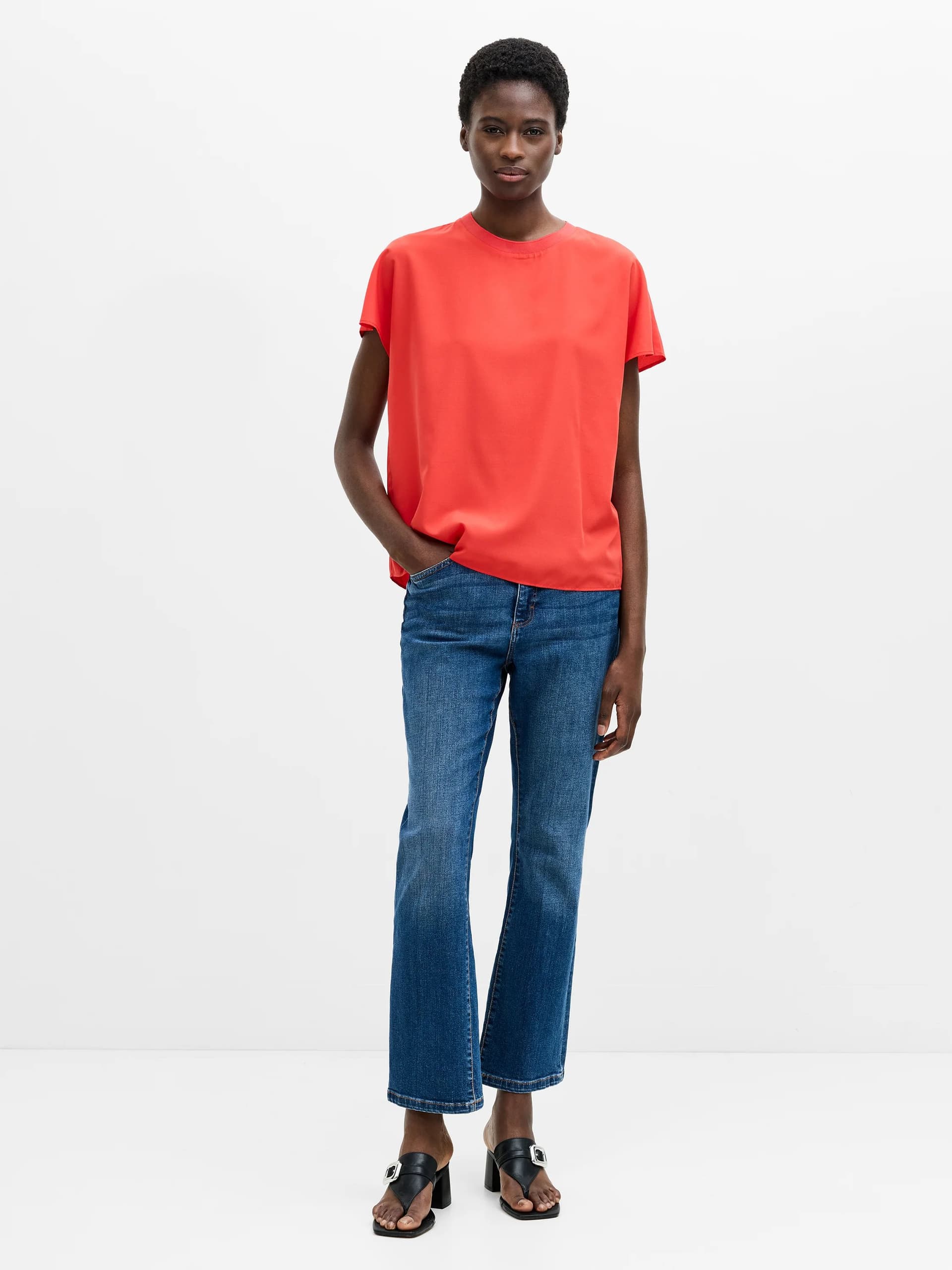 French Connection French Connection Scarlet Red Crepe Light Crew Neck Top