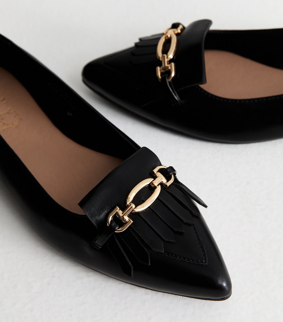 New Look Women's Black Faux Leather Chain Detail Ballet Flats Vegan New Look - 3