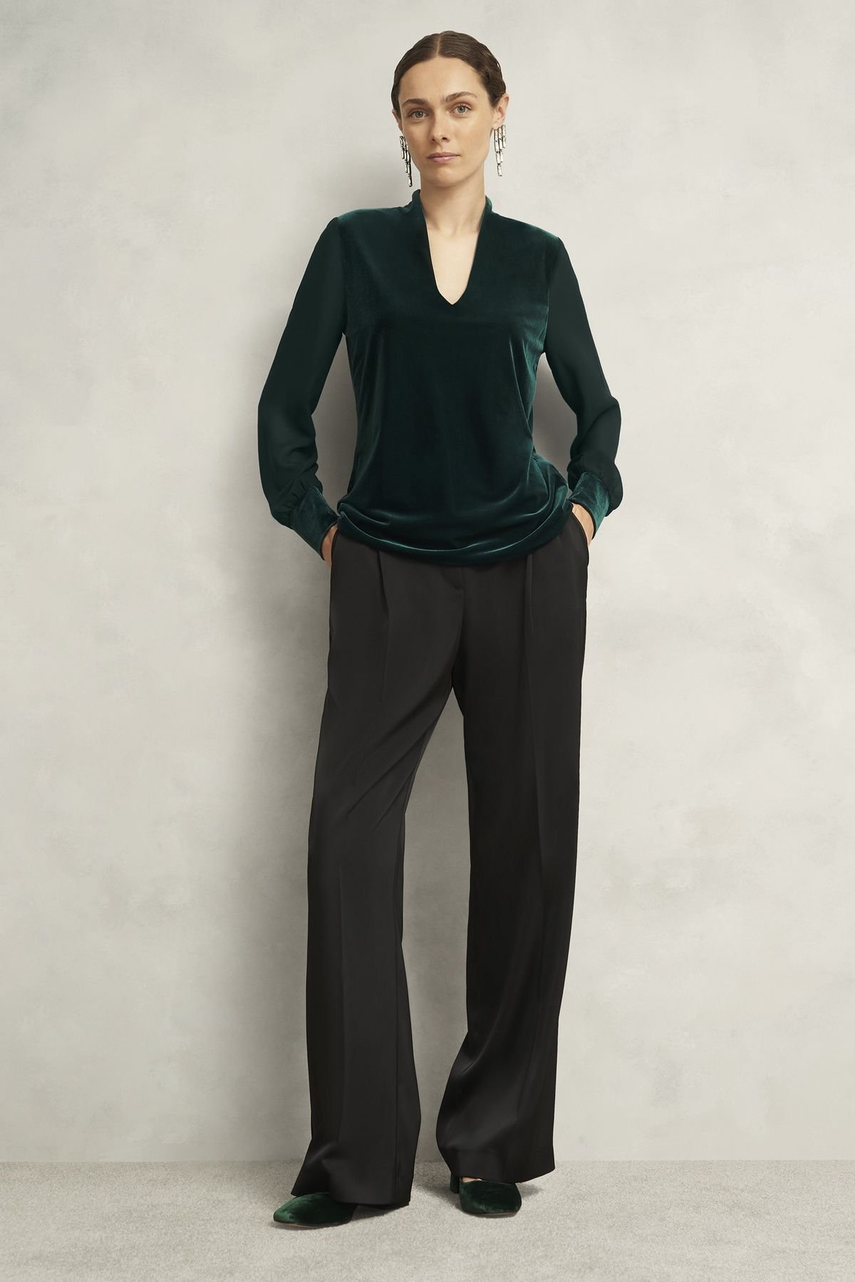 Hobbs London Hobbs London Women's Aimee Velvet Top in Bottle Green - 3