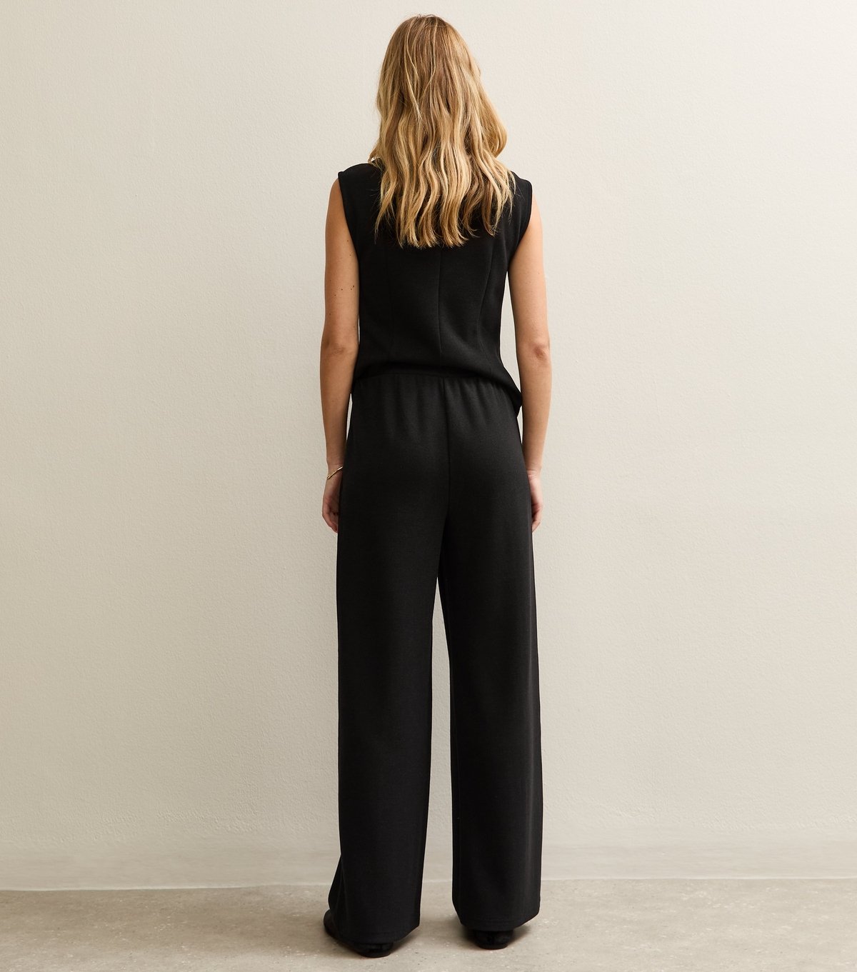 New Look Women's Black Soft Touch Seam Detail Trousers New Look - 4