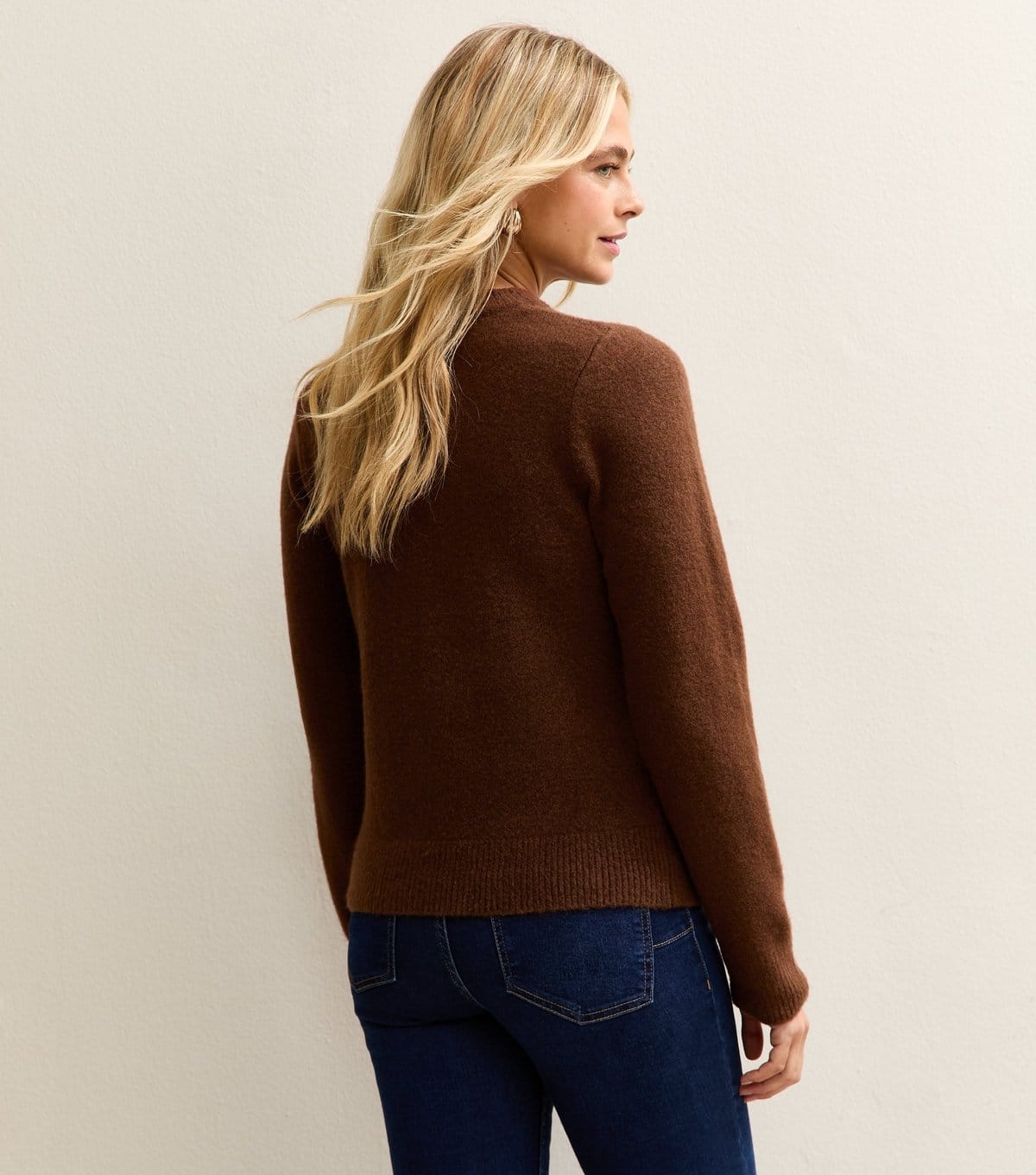 New Look Women's Maternity Dark Brown Knitted Crew Neck Jumper New Look - 4