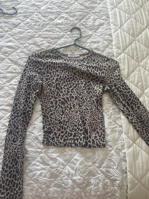 Bershka leopard print long sleeved top