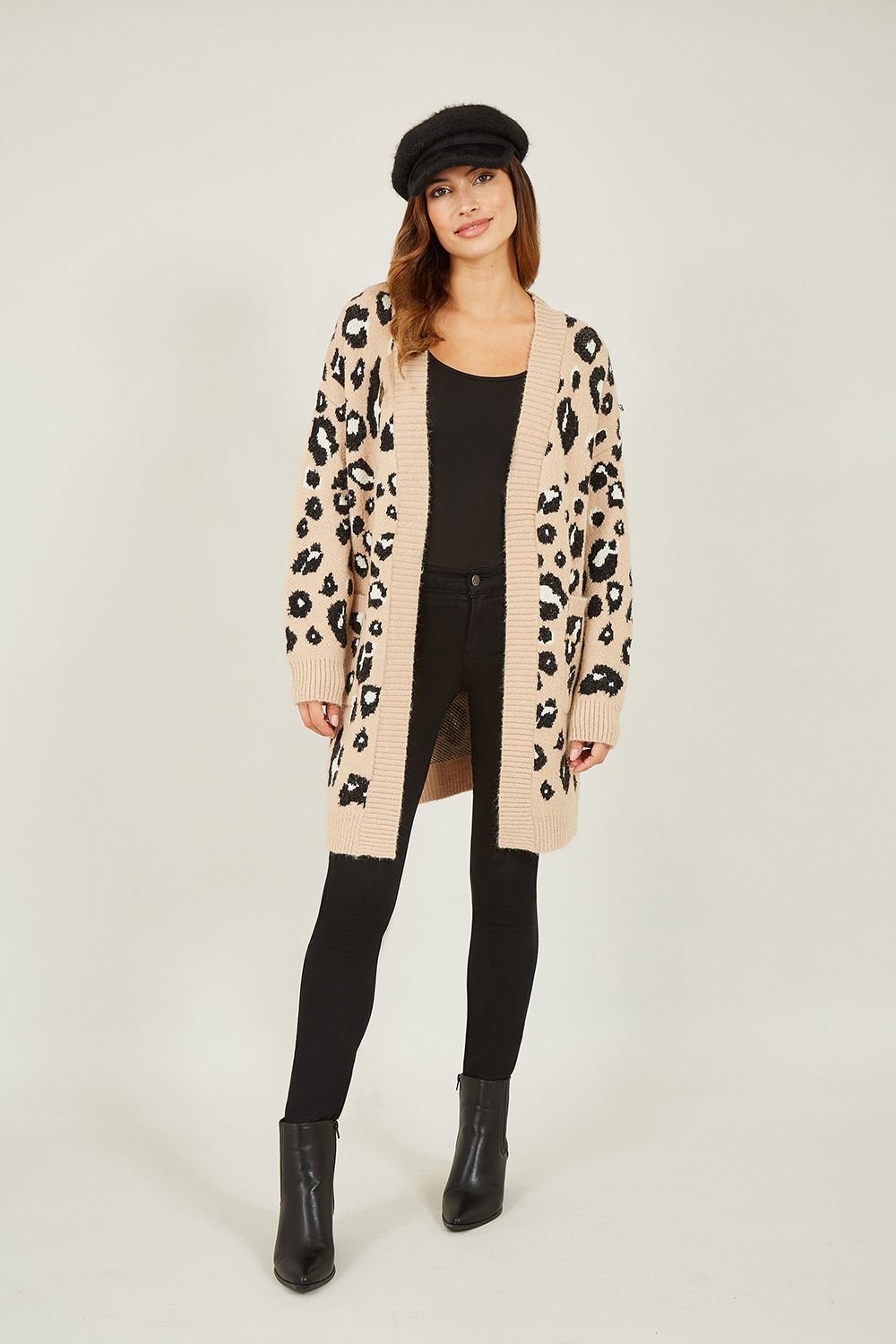 Yumi Yumi Women's Beige Animal Print Intarsia Knit Long Cardigan - 2