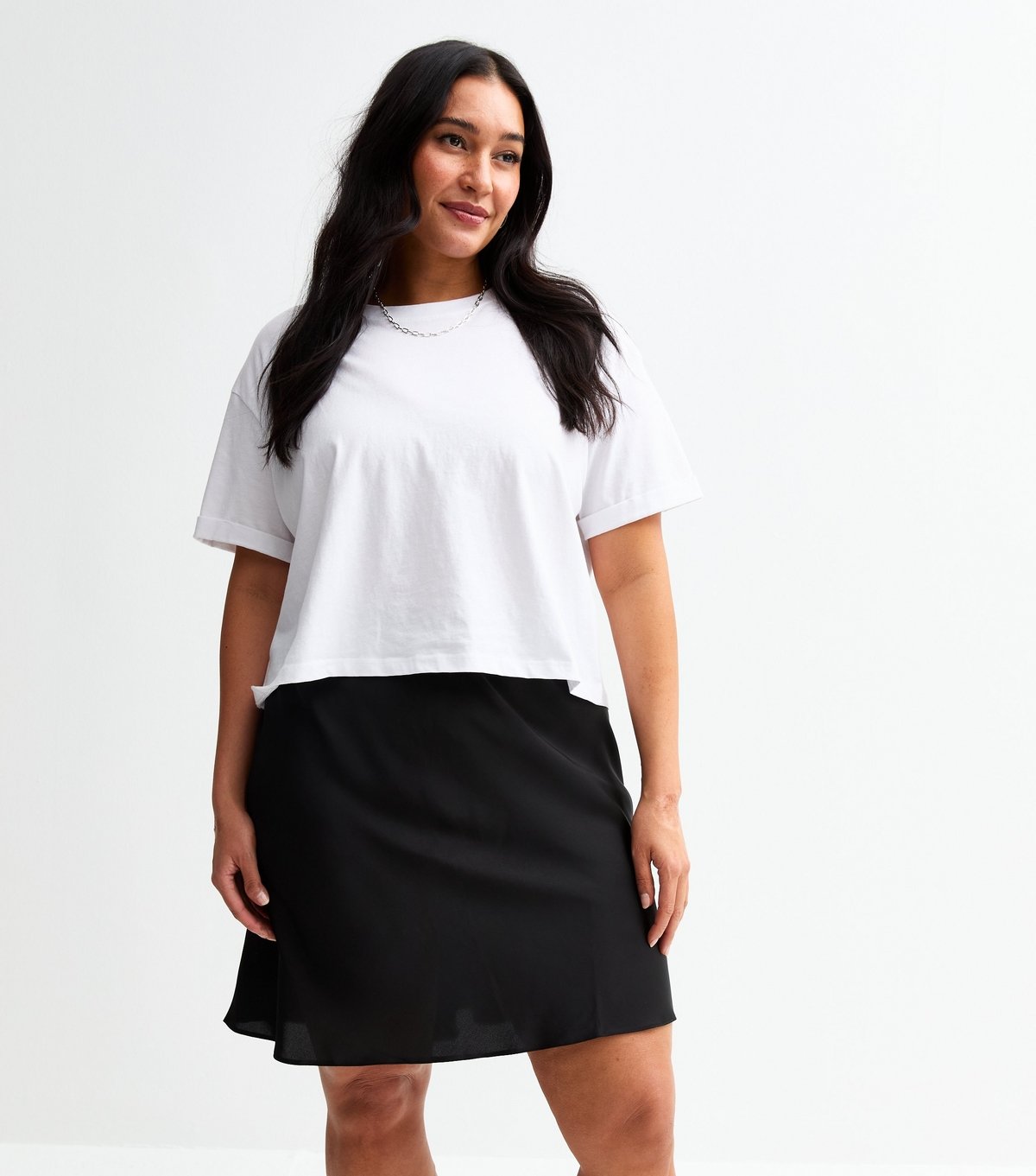 New Look Women's Plus Size Black Satin Mini Skirt Curves New Look - 3