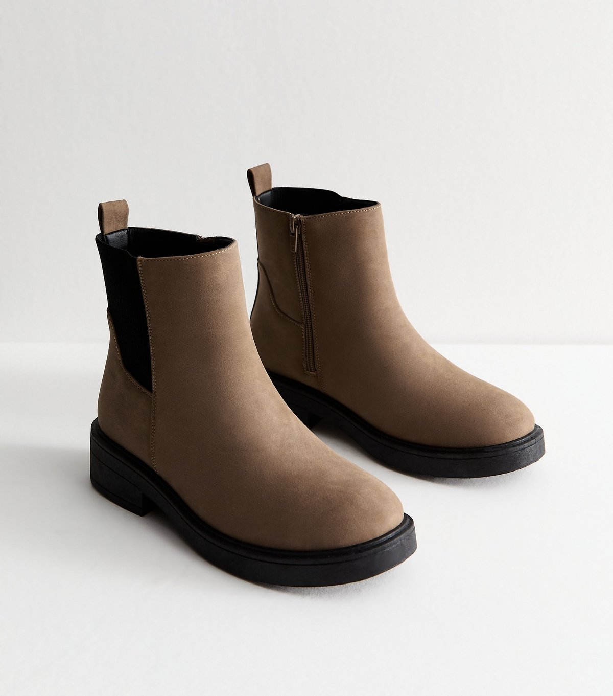 New Look Women's Wide Fit Light Brown Faux Suede Chunky Sole Chelsea Ankle Boots Vegan New Look - 4