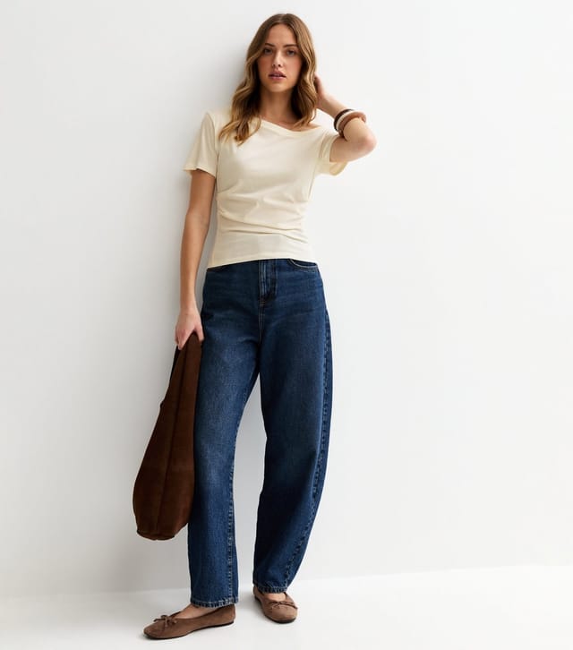 New Look Women's Cream Off The Shoulder Ruched T-Shirt New Look - 2