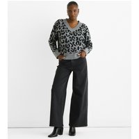 Gini London Women's Grey Animal Pattern V-Neck Jumper Gini London New Look - 3