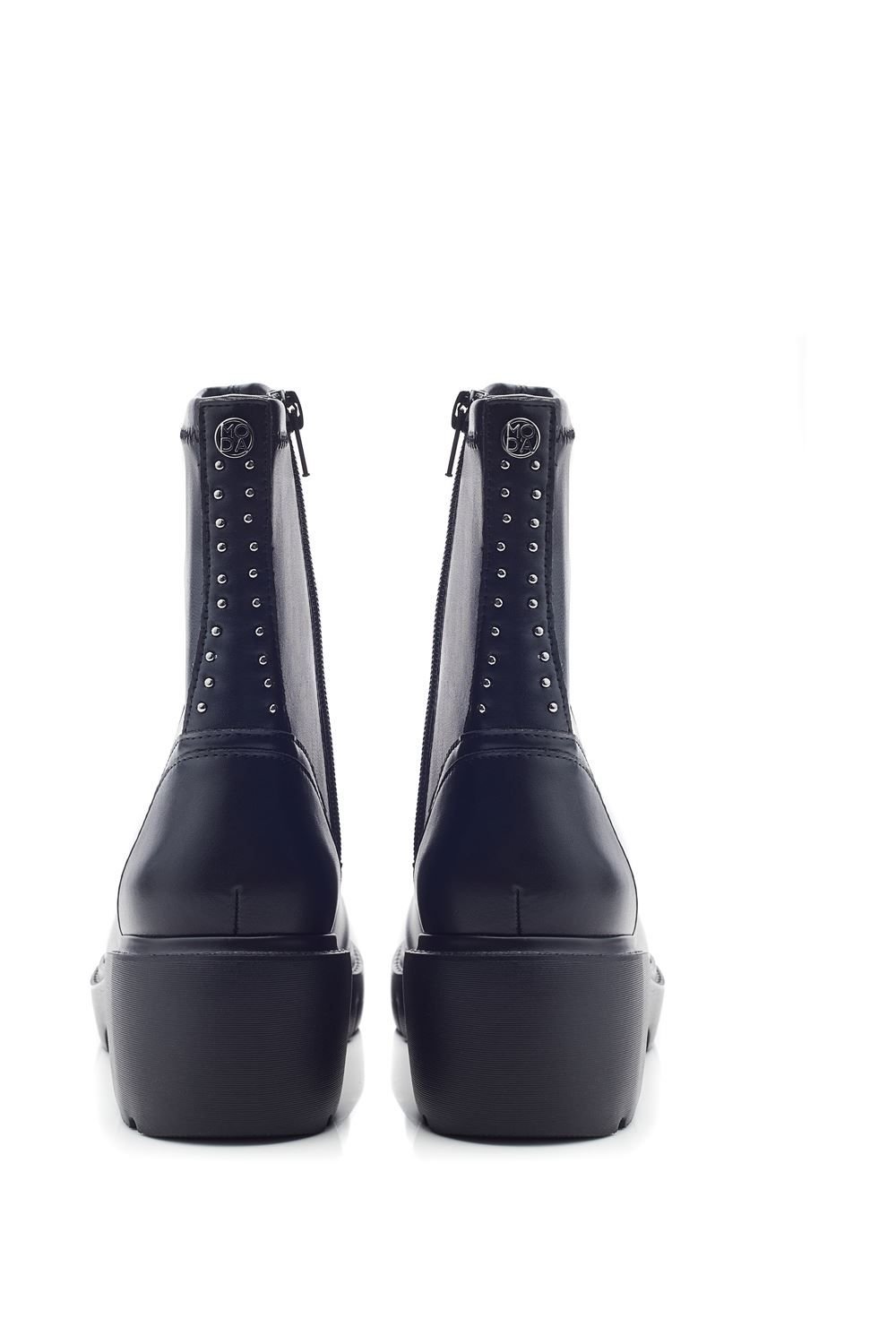 Moda In Pelle Moda In Pelle Women's 'Arvert' Porvair Ankle Boots in Black - 4