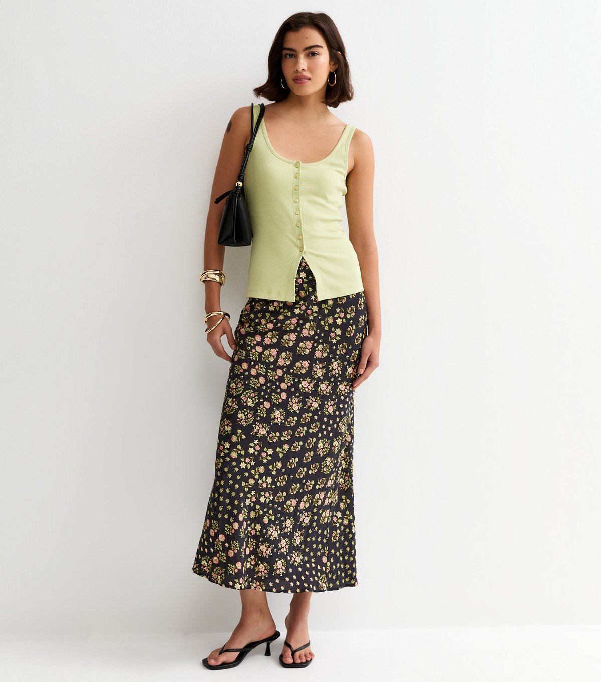 New Look Women's Black Floral Bias Cut Midi Skirt New Look - 3