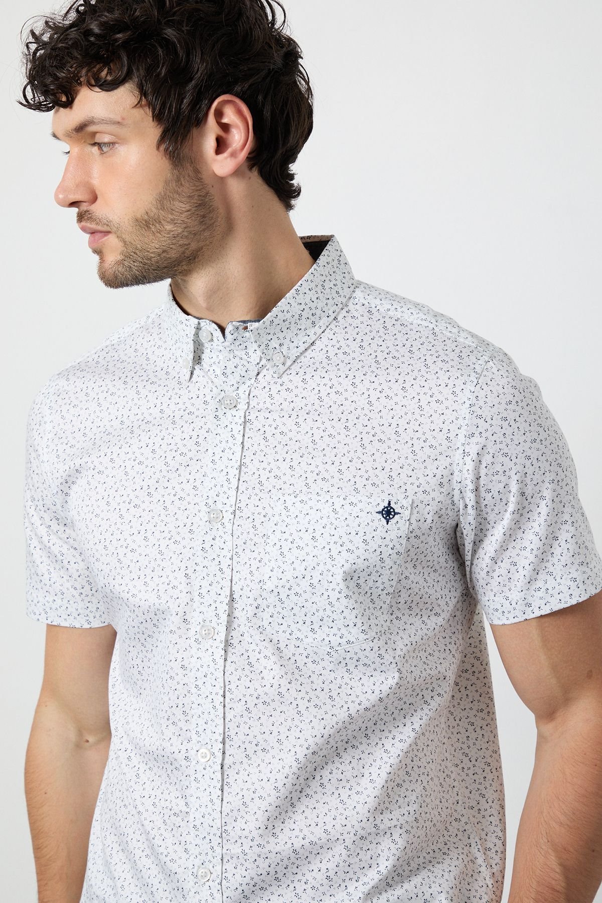 Maine Maine Men's White Ditsy Floral Print Short Sleeve Shirt - 4